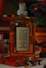 Cover of Violets and vinegar