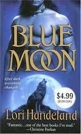 Cover of Blue Moon (A Nightcreature Novel, Book 1)