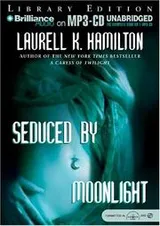 Cover of Seduced by Moonlight (Meredith Gentry)