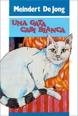 Cover of Gata Casi Blanca/Almost All-White Rabbity Cat