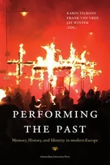 Cover of Performing the past